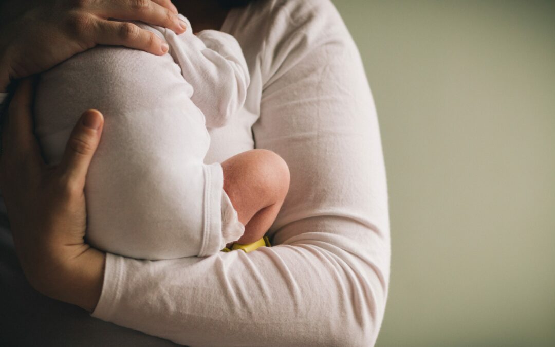 Postpartum Back Pain: The straw that broke the mama’s back